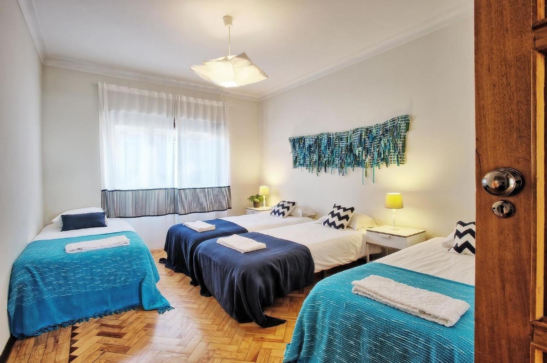 Fuer 20 Personen In Lissabon, Regio De Costa De * Lissabon